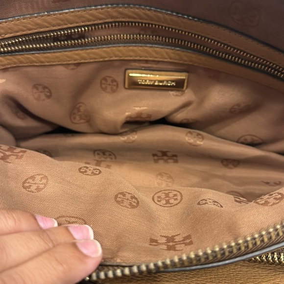 Tory Burch Brown Leather Robinson Double Zip Dome Satchel - Picture 5 of 10